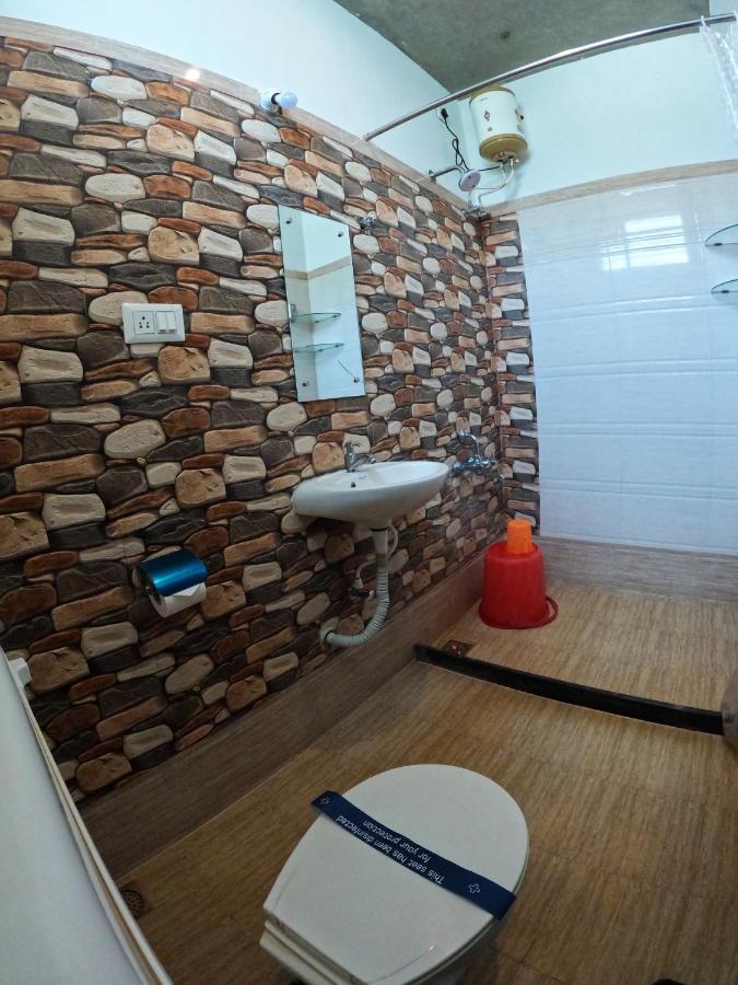 Wow Farm House Auroville Zimmer foto