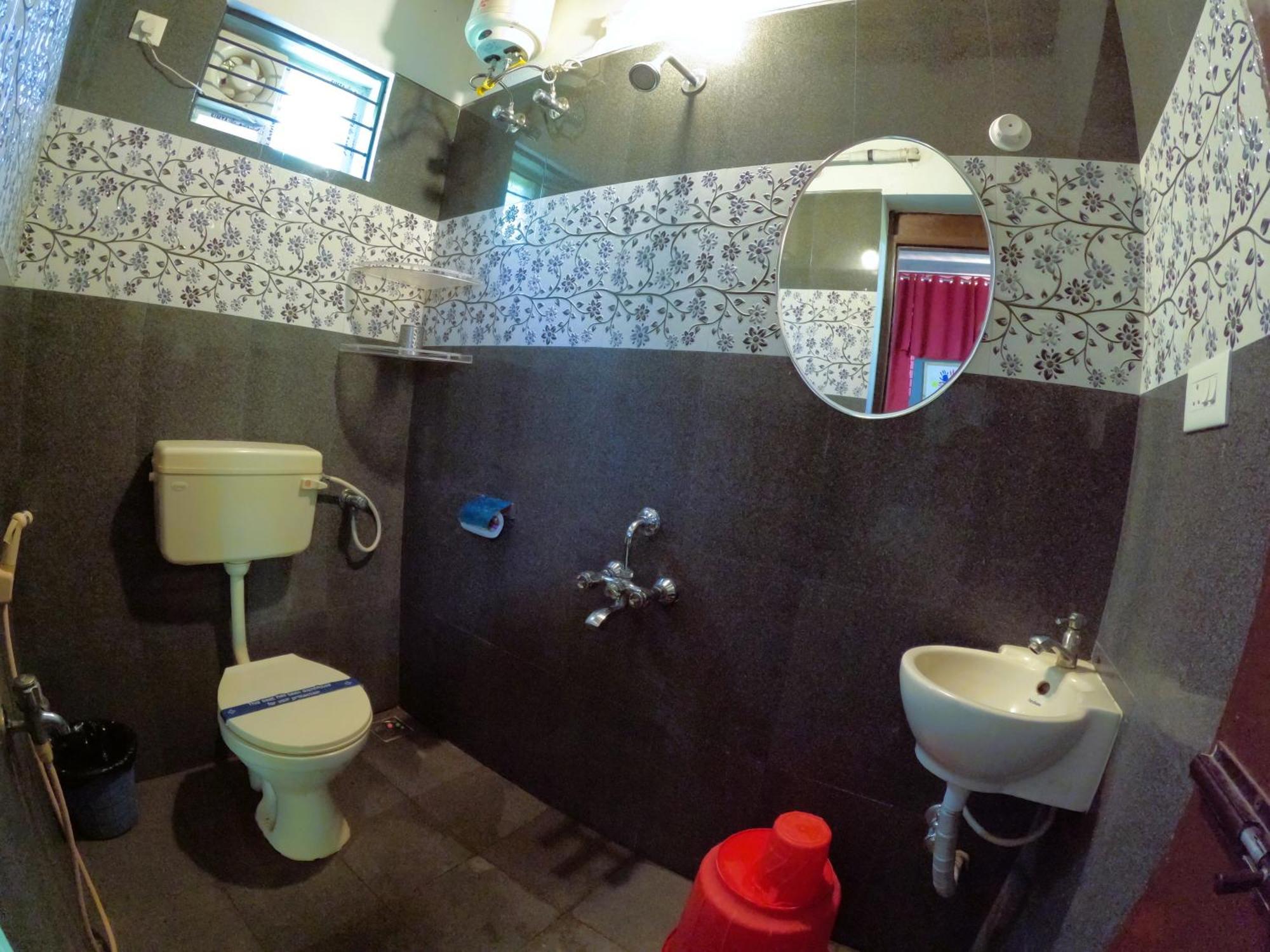 Wow Farm House Auroville Zimmer foto